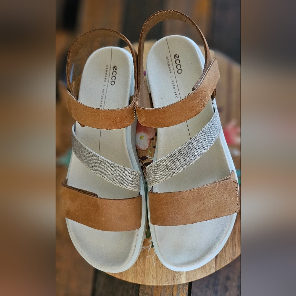 Ecco Flowt Sandal - Women's 39 - NIB